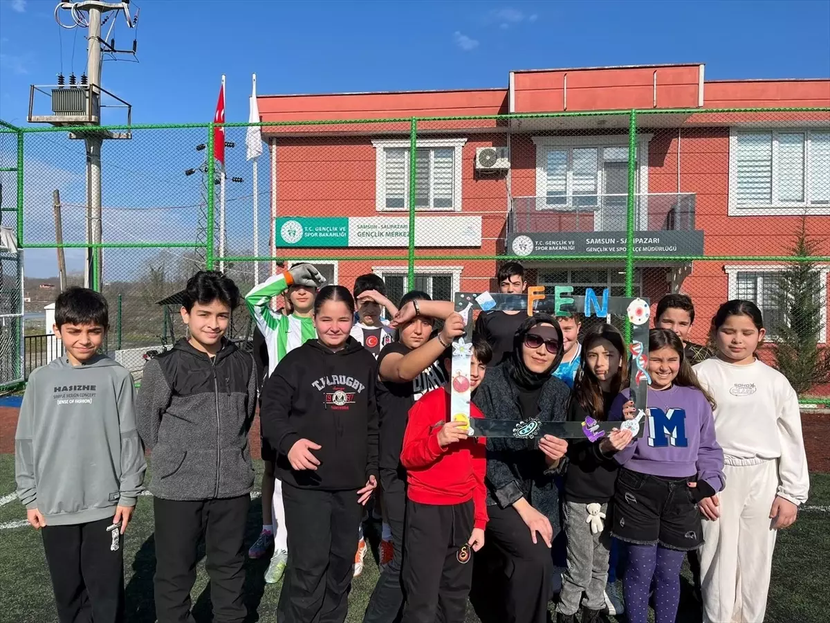 Salıpazarı Gençlik Merkezinde fen etkinlikleri düzenlendi