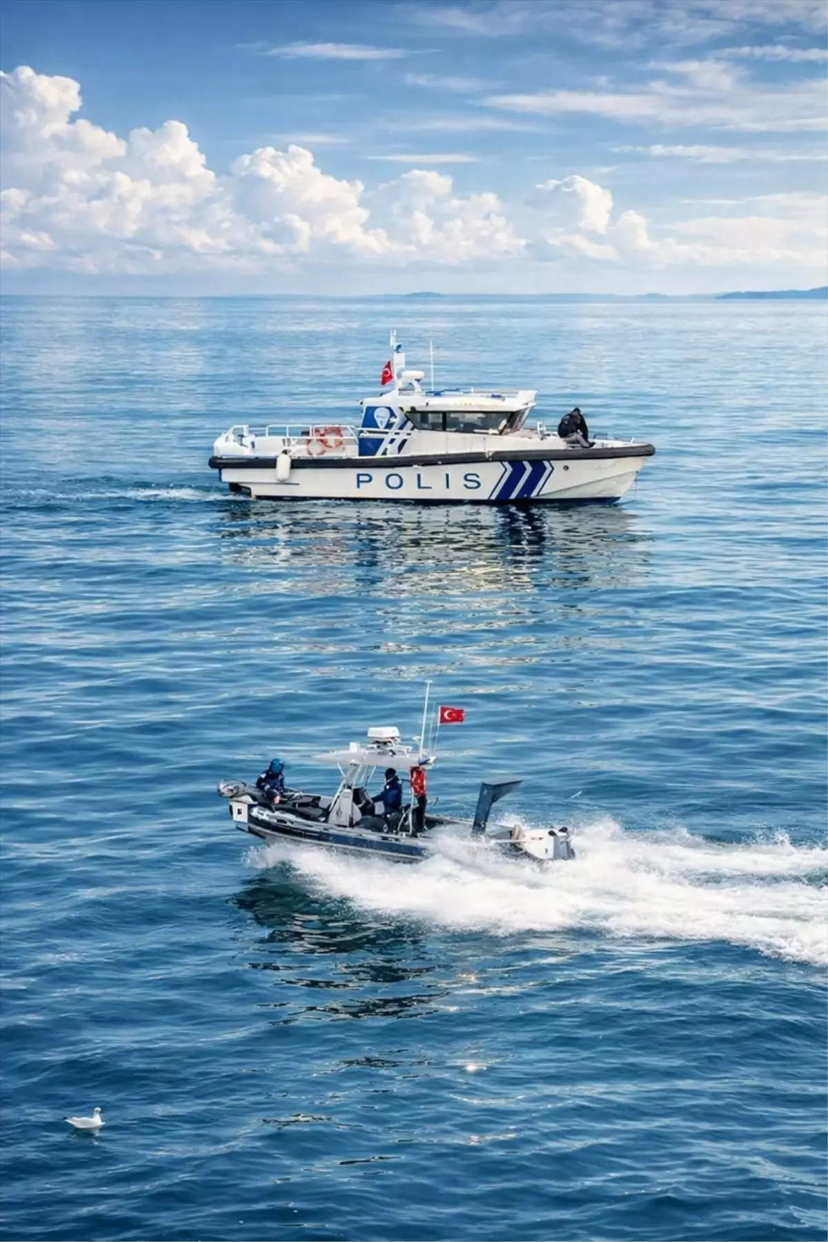 Samsun'da kaçak midye avlayan 9 kişiye 317 bin 536 lira para cezası verildi