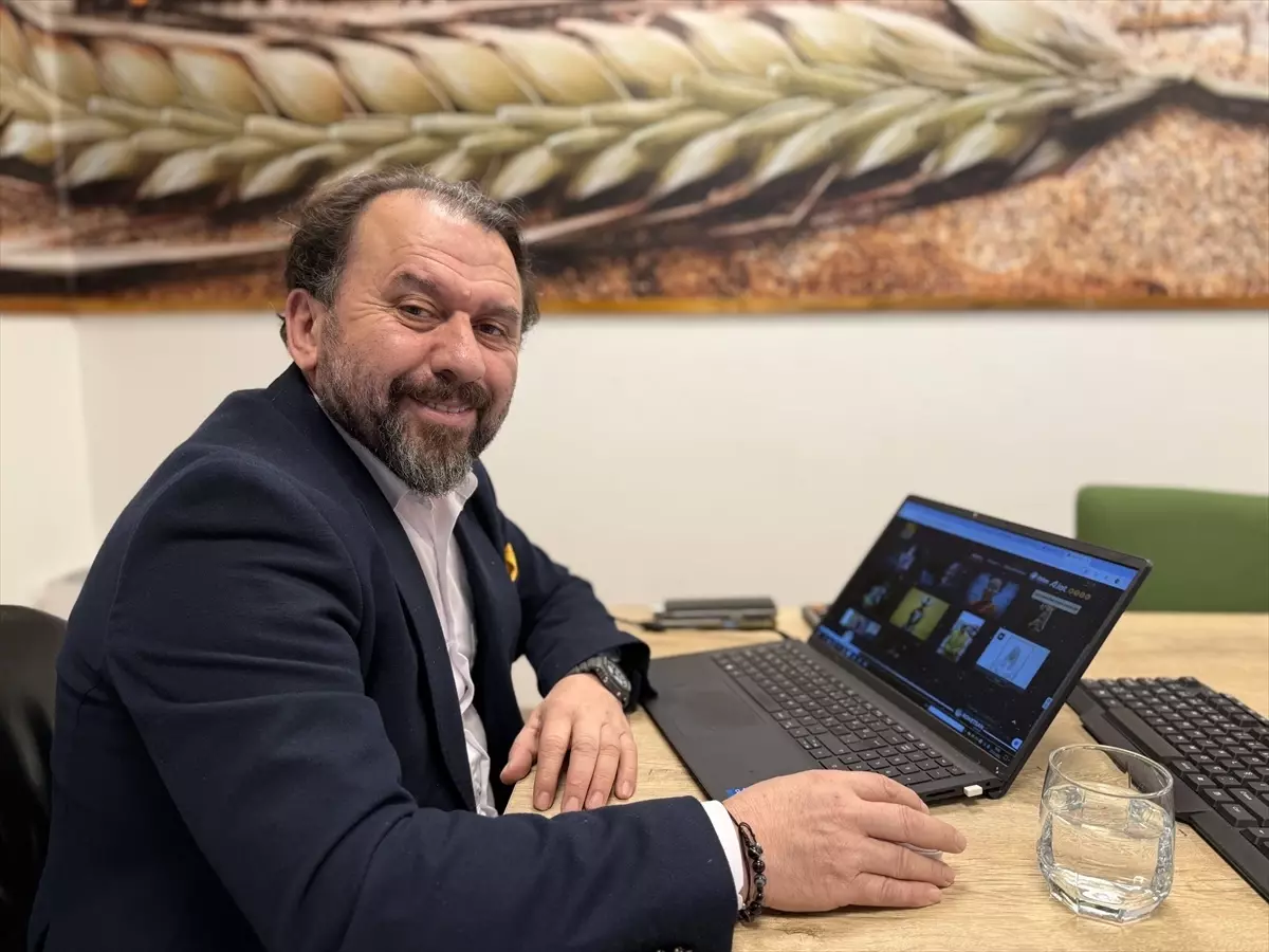 Trakya Tohumcular Derneği Başkanı Toruk, AA'nın 'Yılın Kareleri' oylamasına katıldı