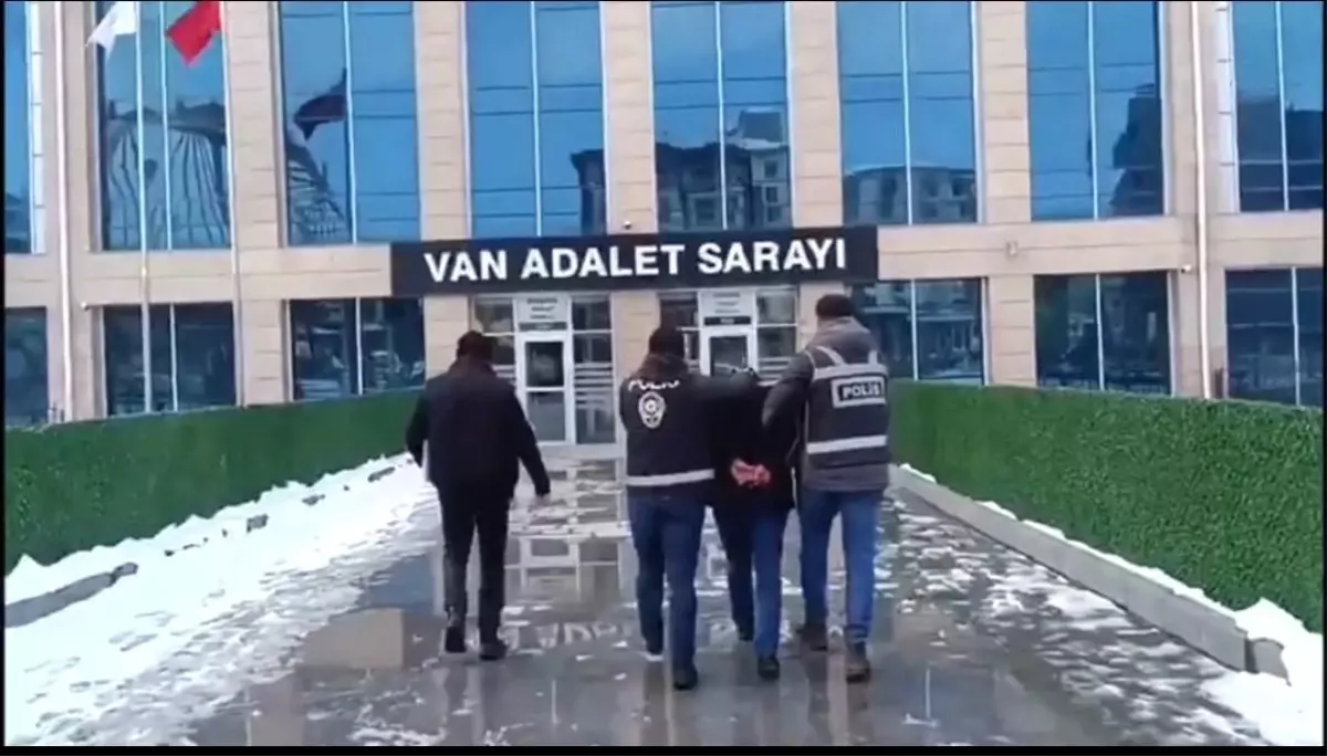 Van'da 'yardım' bahanesiyle emeklileri ve engellileri dolandıran şüpheli tutuklandı