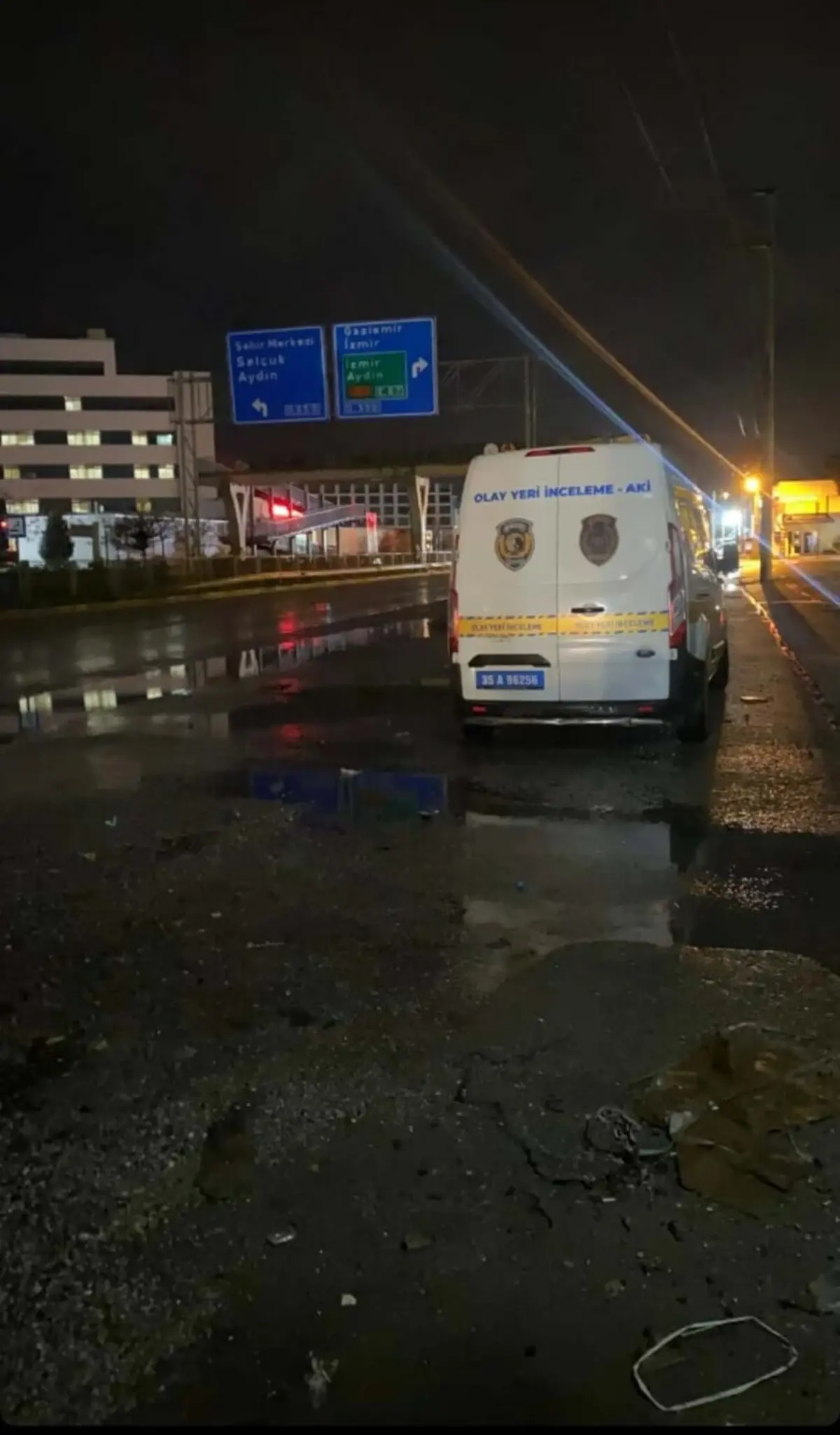 Yolun karşısına geçerken otomobilin çarptığı yaya öldü