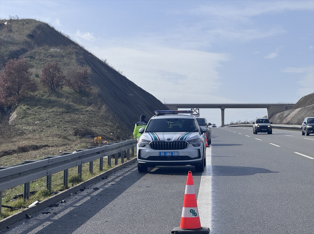 zirhli arac kaza yapti altinlar ortadan kayboldu 19508699 9153 m