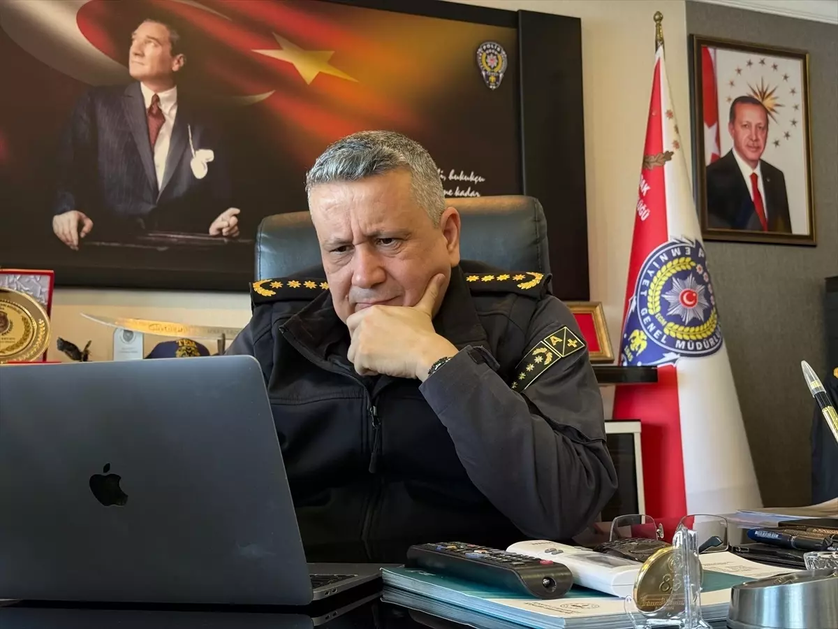 Zonguldak İl Emniyet Müdürü Ergen, AA'nın "Yılın Kareleri" oylamasına katıldı