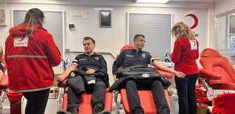 Adana'da polisten Türk Kızılaya kan bağışı desteği
