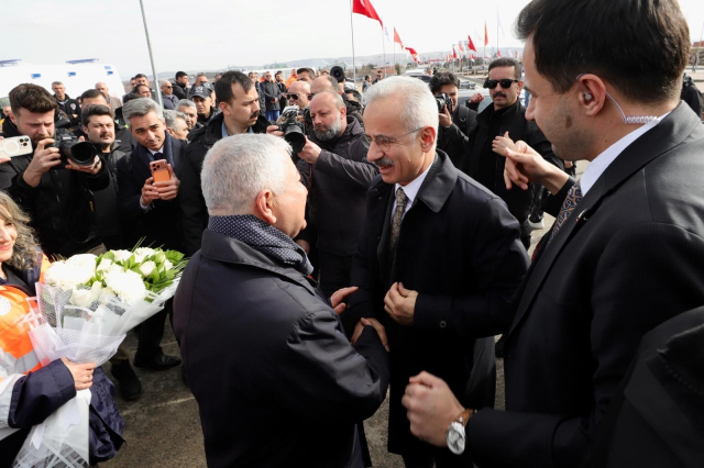 aksaray hizli trene kavusuyor 19513056 1536 m