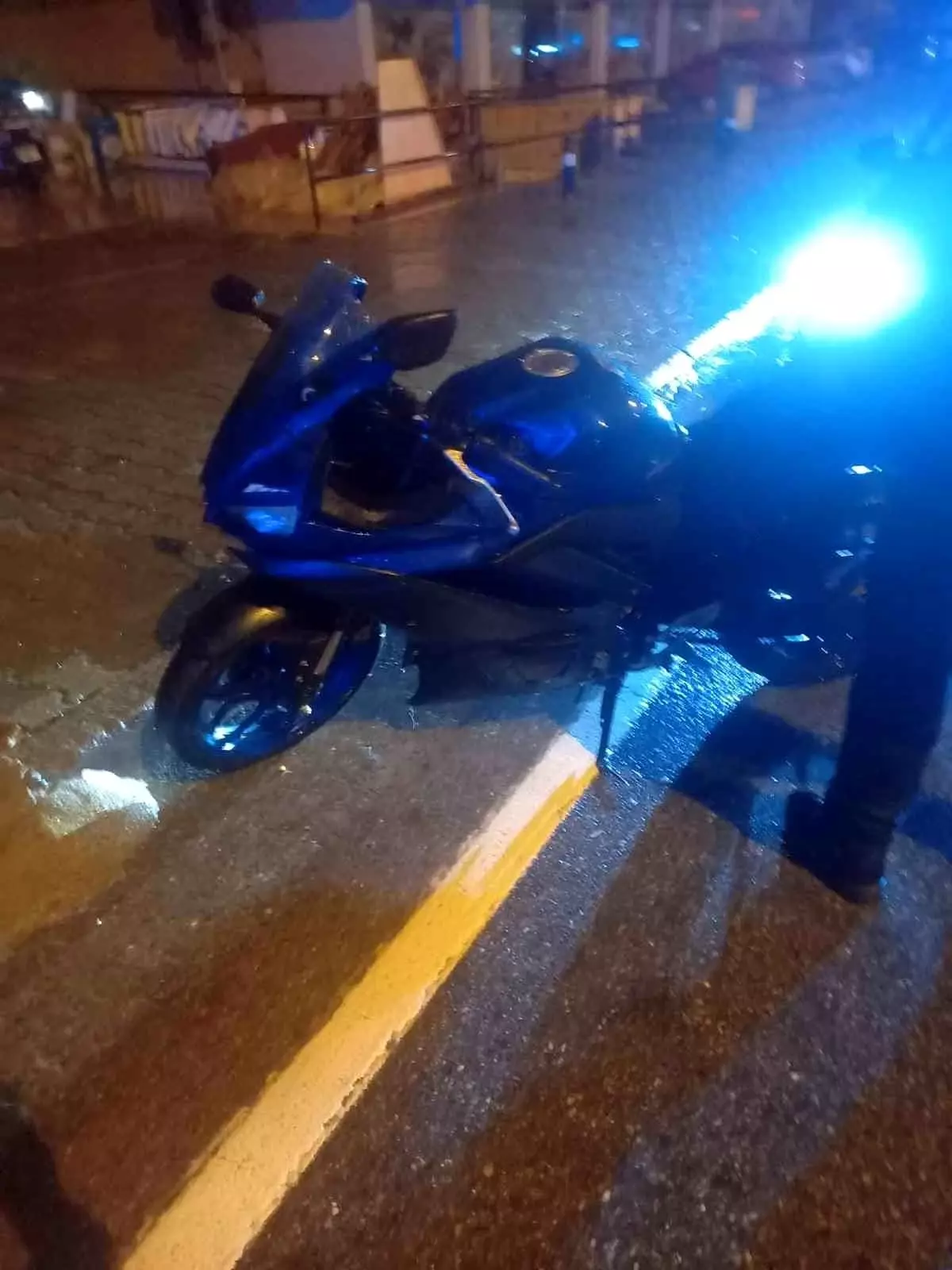 Alanya'da kontrolden çıkan motosiklet devrildi: 1 ölü