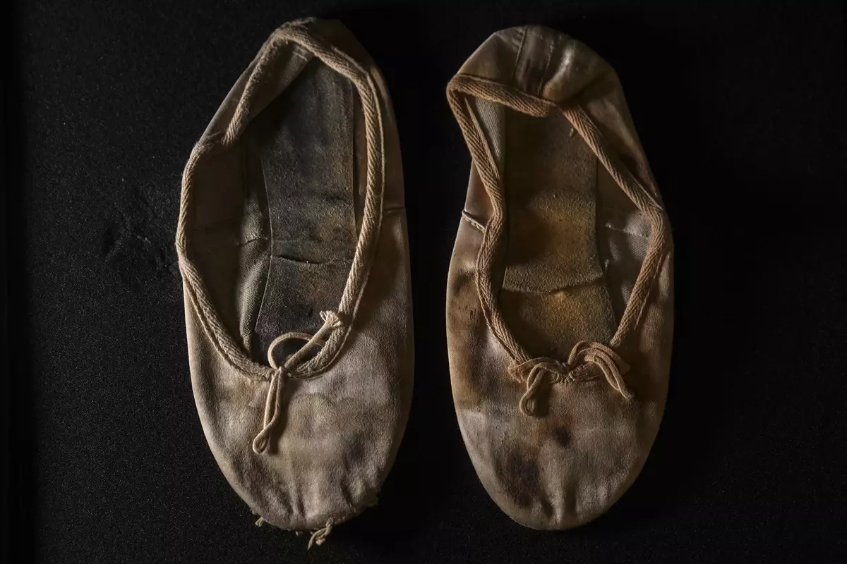 Amy Winehouse'un ikonik bale pabuçları Türk koleksiyonerde