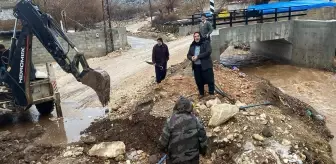 Araban'da taşkınların önlenmesi için ıslah çalışması sürüyor