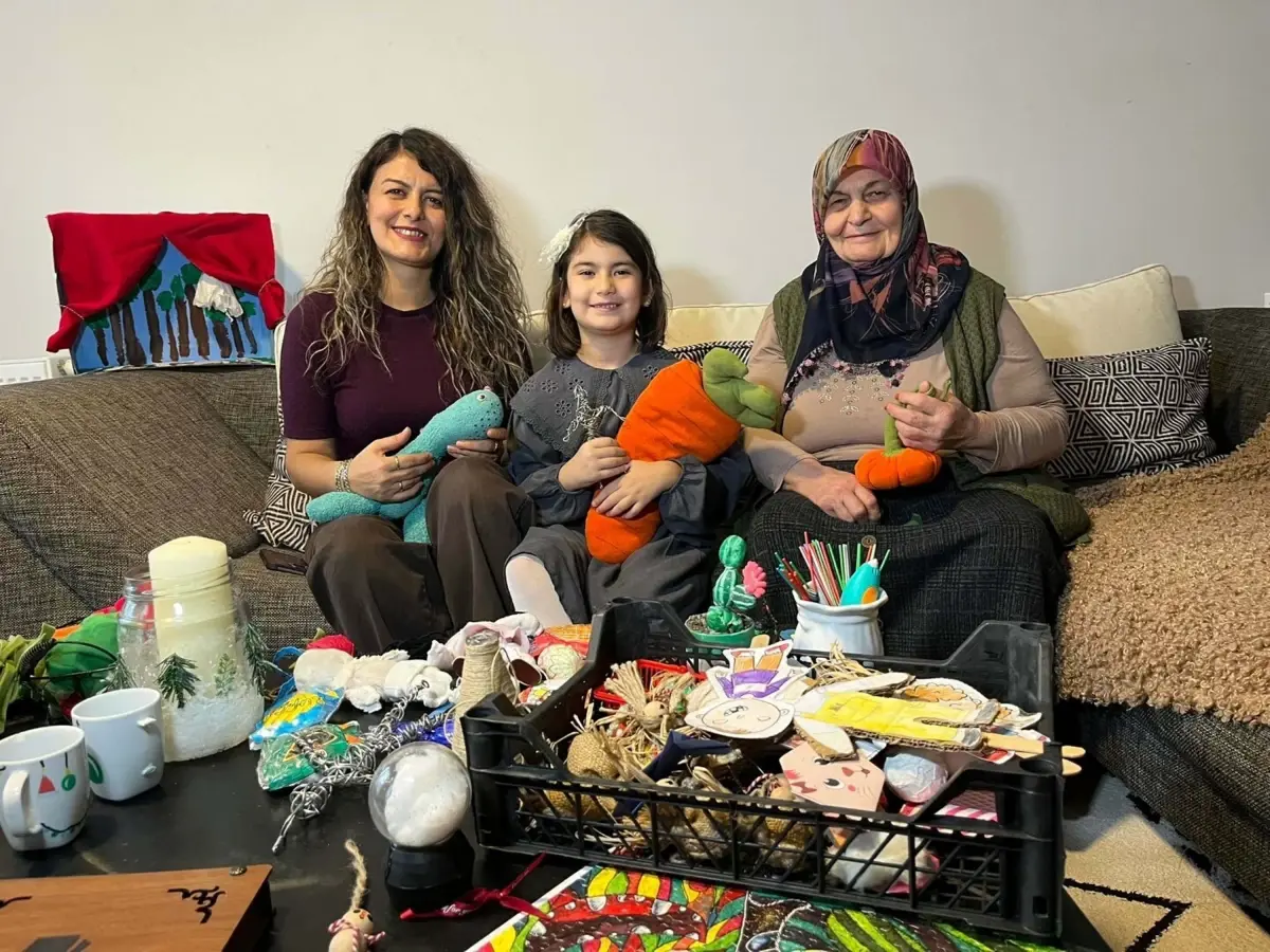 Bu ailede üç kuşaktır atıklar oyuncağa dönüşüyor