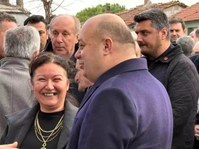 cenazede dikkat ceken rahatlik baskanin 19511185 o