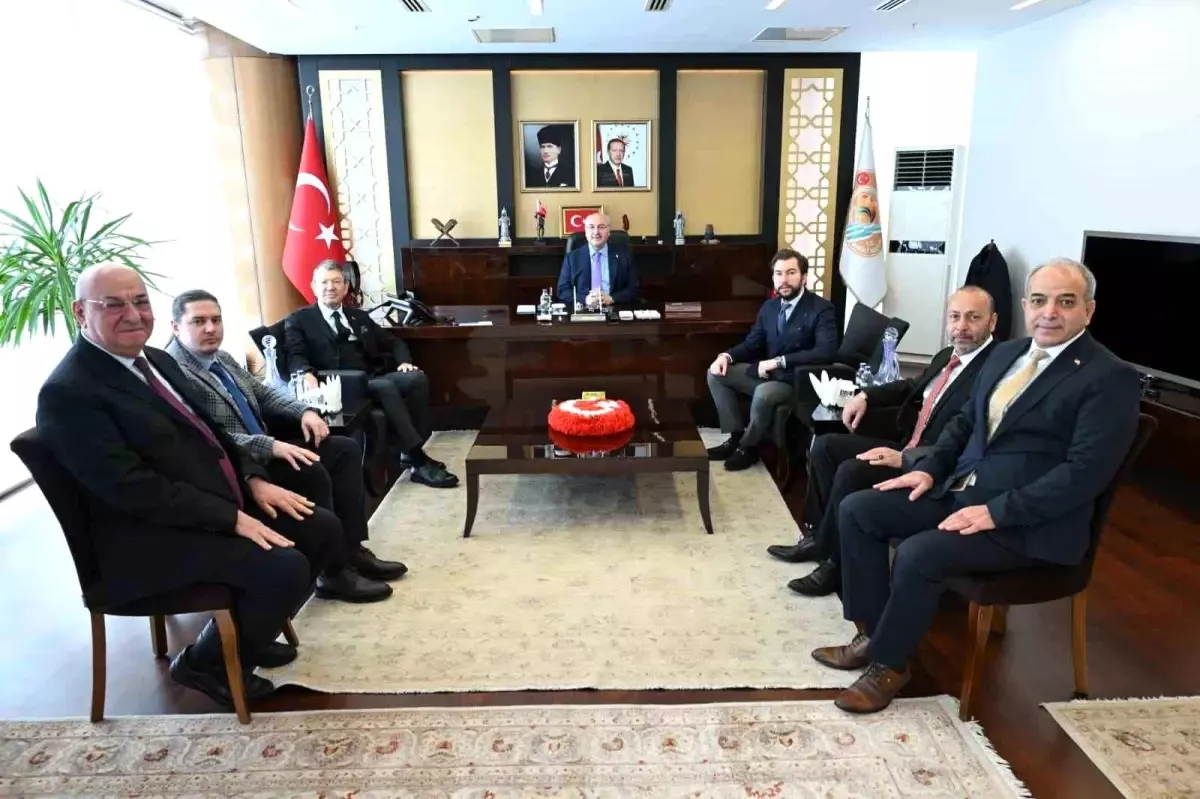 Denizli OSB yönetiminden Denizli'nin yeni Valisi Köşger'e ziyaret