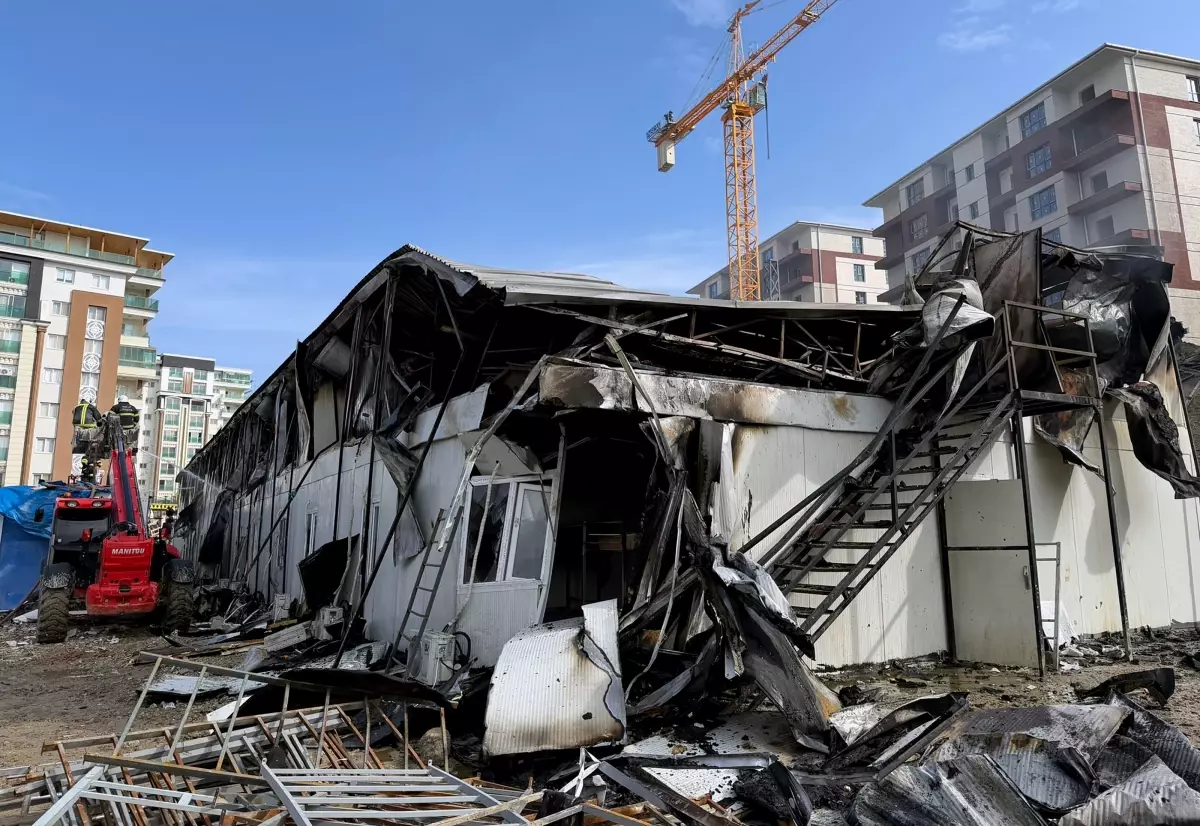 Hatay'da işçilerin kaldığı konteynerde yangın