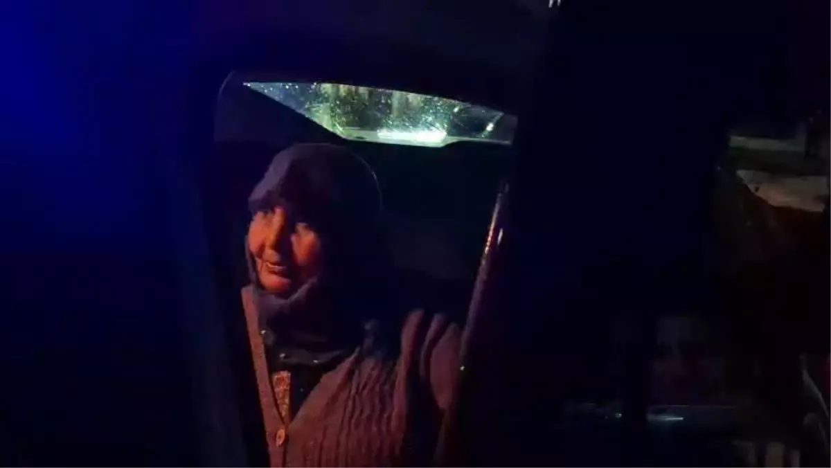 Alzheimer Hastası Şehit Annesi Foça'da Bulundu