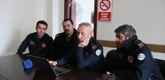 Niğde Belediyesi İtfaiye Müdürlüğü personeli, AA'nın 'Yılın Kareleri' oylamasına katıldı