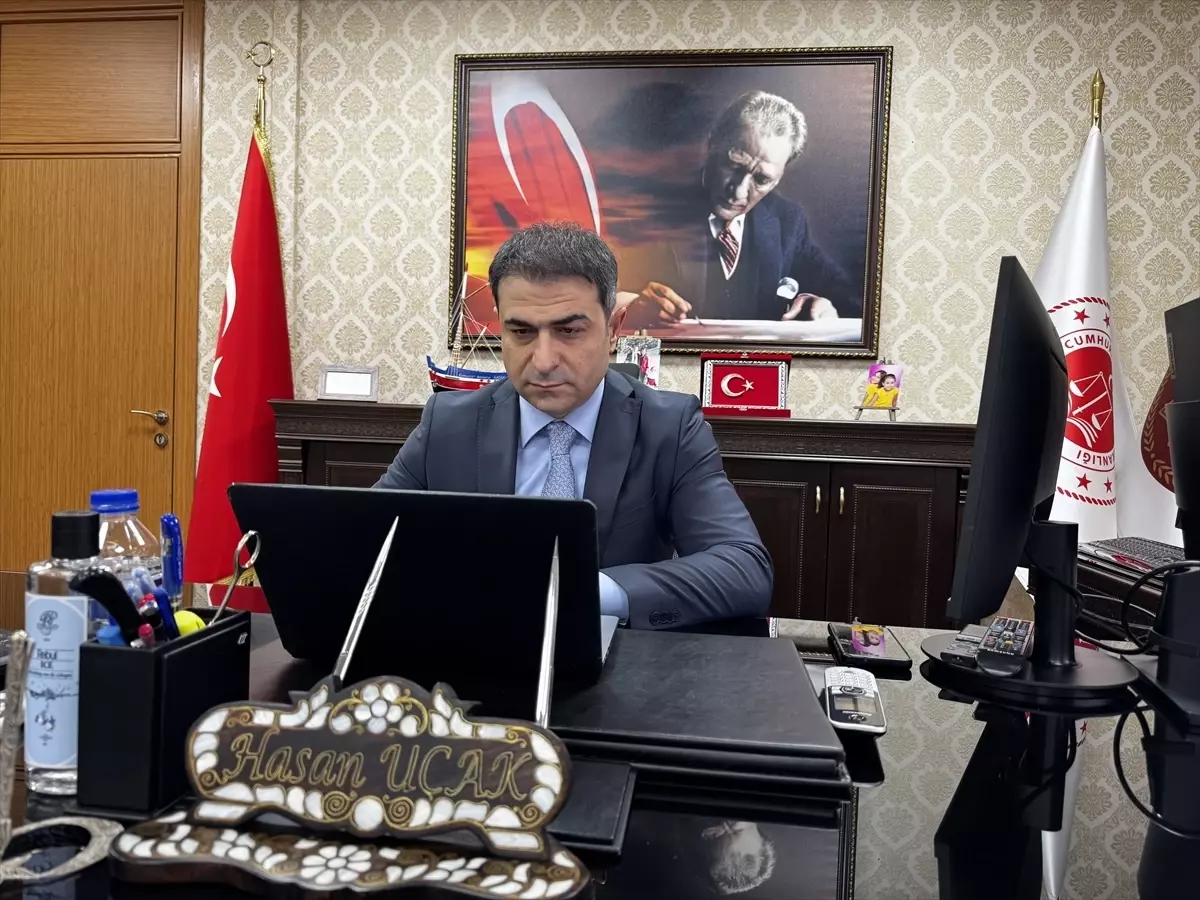 Ordu Cumhuriyet Başsavcısı Uçak, AA'nın "Yılın Kareleri" oylamasına katıldı