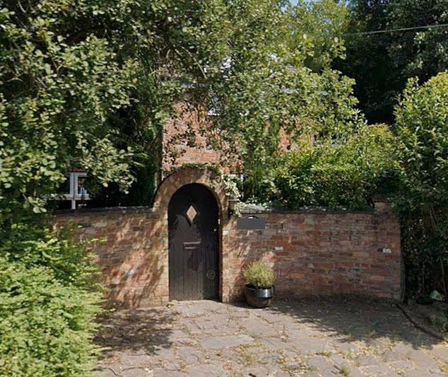 piyangodan buyuk ikramiye kazanan yasli adam 19512781 6427 m