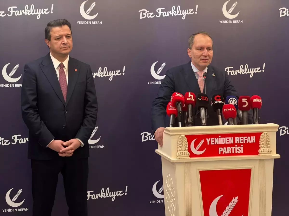 Saadet Partisi Başkanı Arıkan'dan, Erbakan'a ziyaret