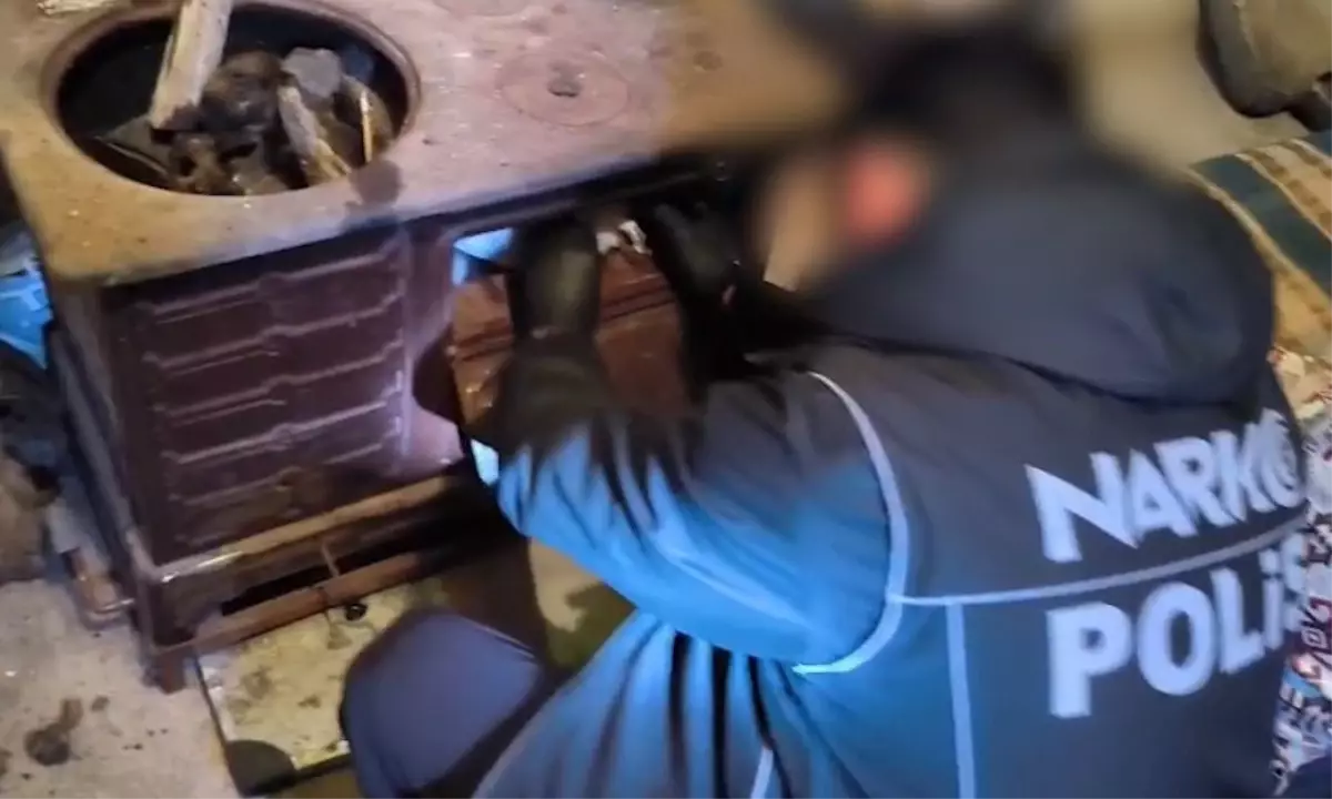 Sobanın içinde 612 sentetik hap ele geçirildi