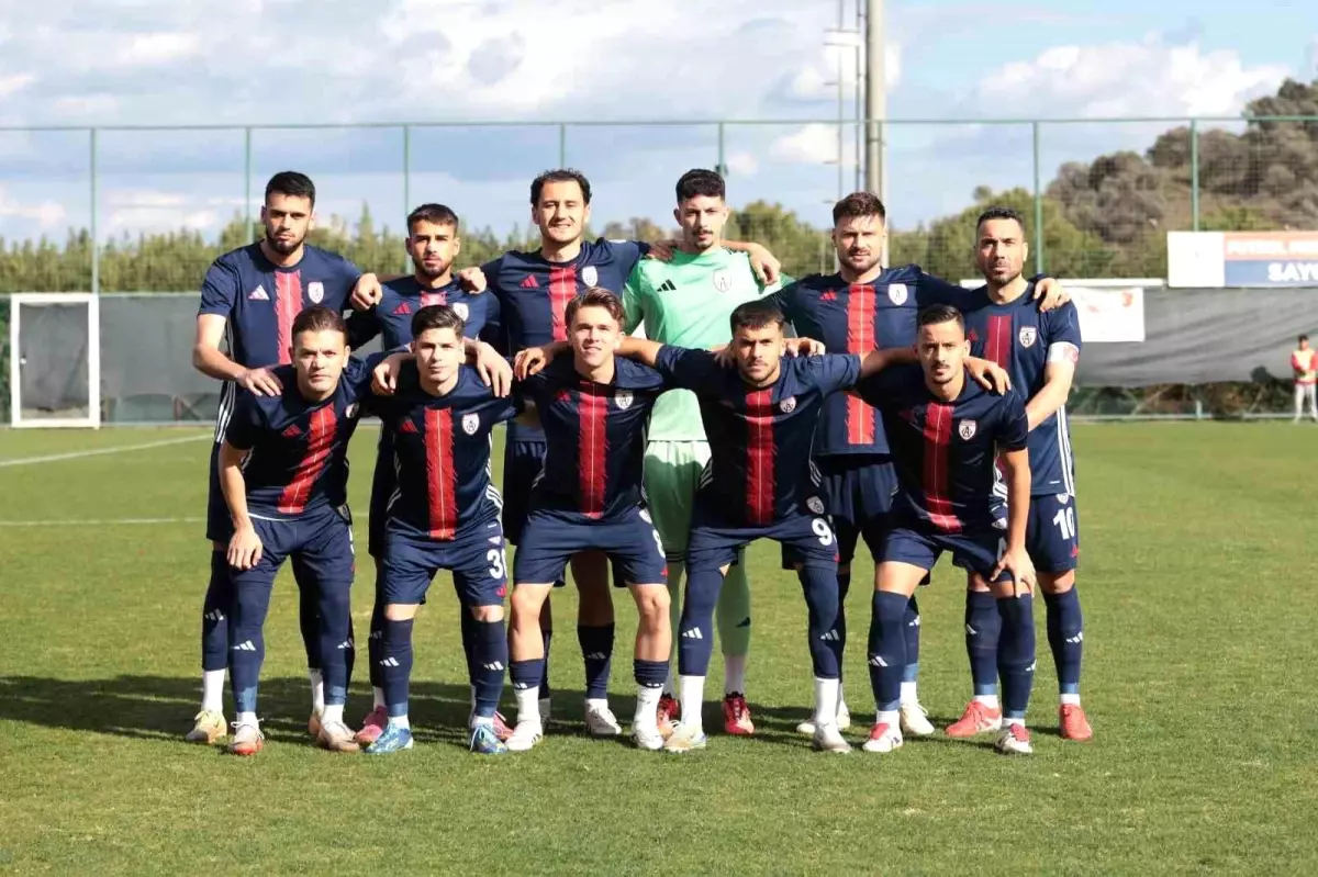 TFF 2. Lig: Altınordu: 0 Adana 01 Futbol Kulübü: 3