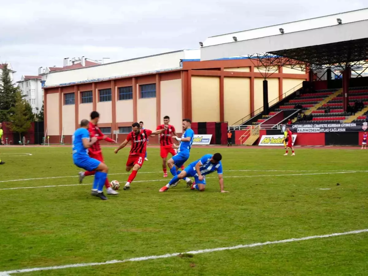 TFF 2. Lig: Kastamonuspor: 1 Kepezspor: 1