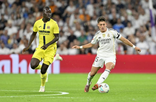 ucak kalkti geliyor galatasaray dan transferde 3 19511319 7404 m