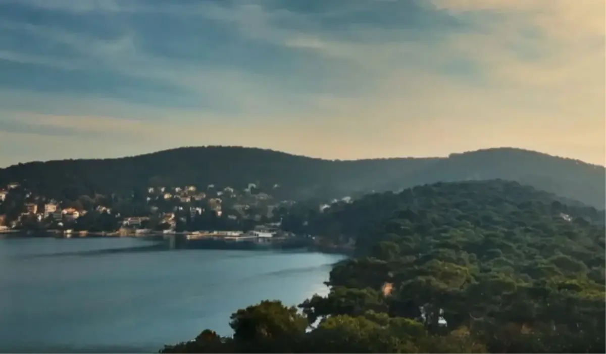 Yeraltı dizisi hangi adada çekiliyor?