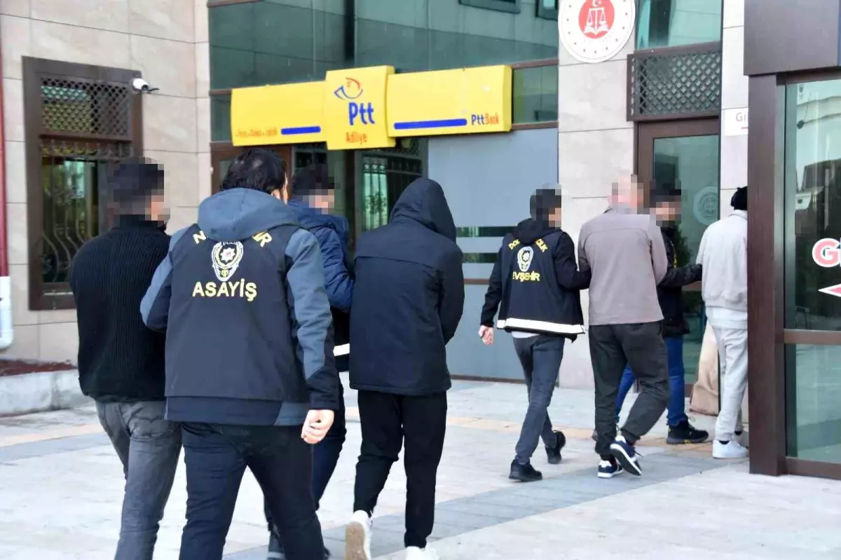 8 milyon TL'lik vurgun yapan sahte polis ve savcılar yakalandı