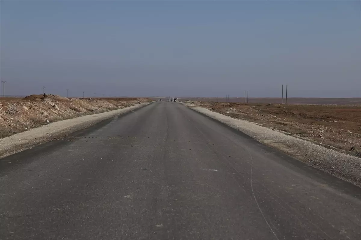 AA ekibi, Suriye ordusu ve terör örgütü YPG'nin Haseke'deki temas noktasını görüntüledi