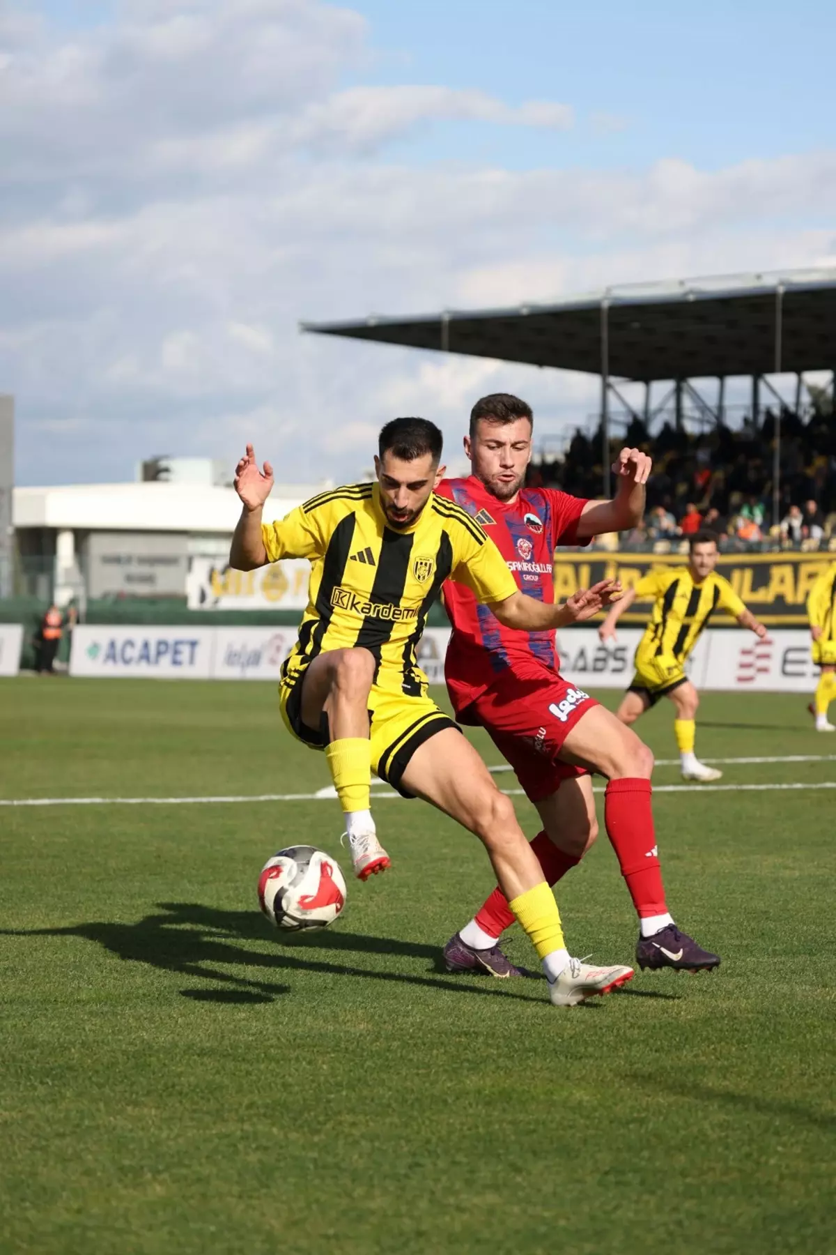 Aliağa FK gaza bastı