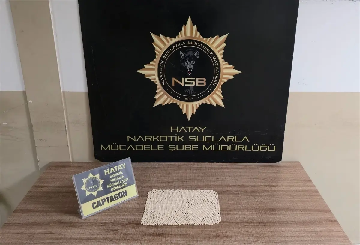 Antakya'da 1909 uyuşturucu hap ele geçirildi