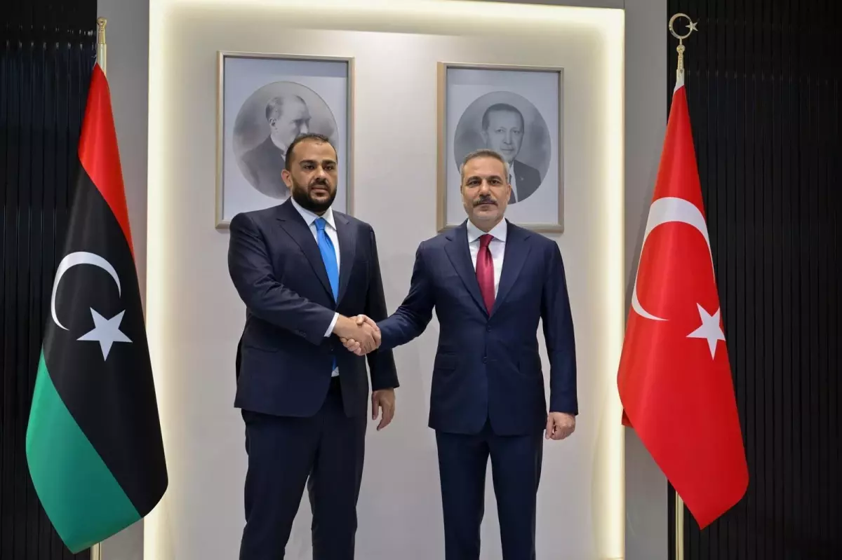Bakan Fidan, Libya Savunma Bakan Vekili Zubi ile görüştü