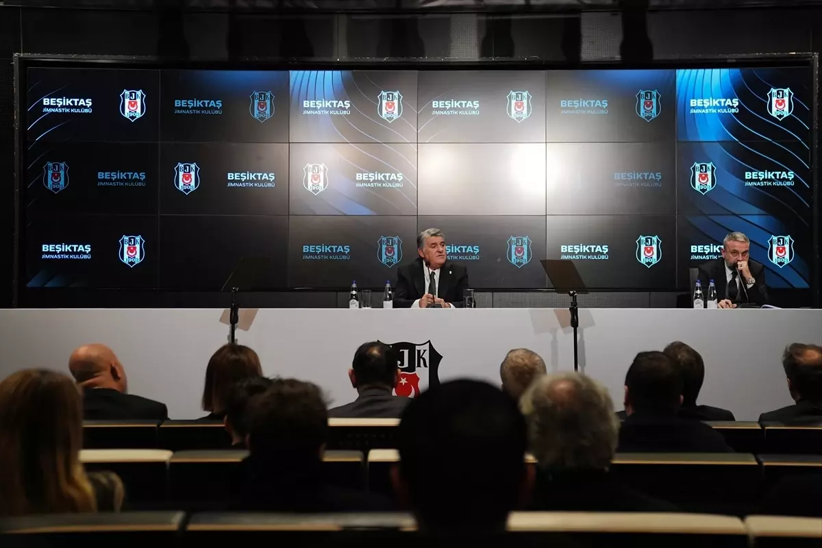 Beşiktaş Kulübü Başkanı Serdal Adalı, gündeme dair açıklamalarda bulundu