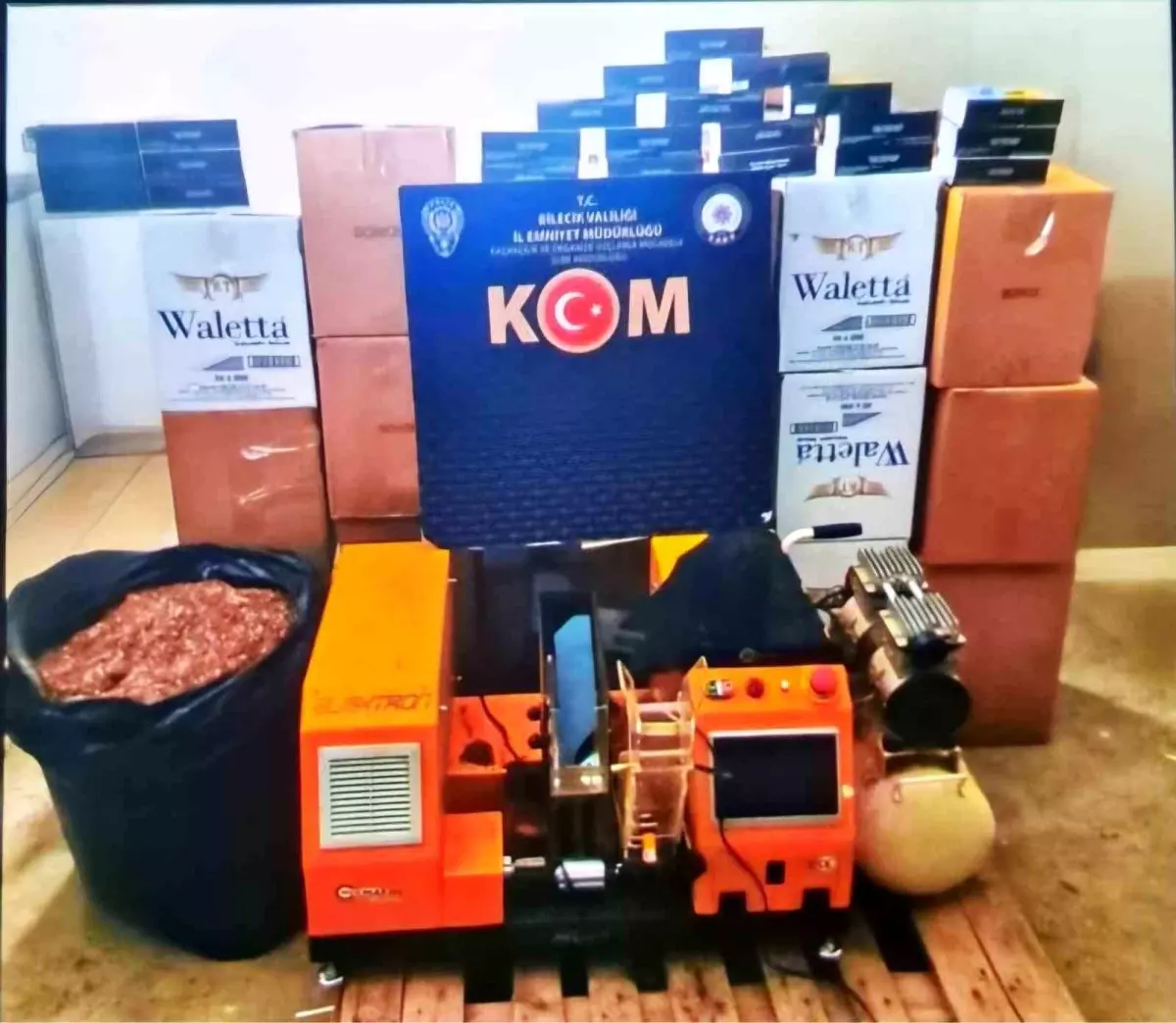 Bilecik'te 127 bin 800 adet makaron ele geçirildi