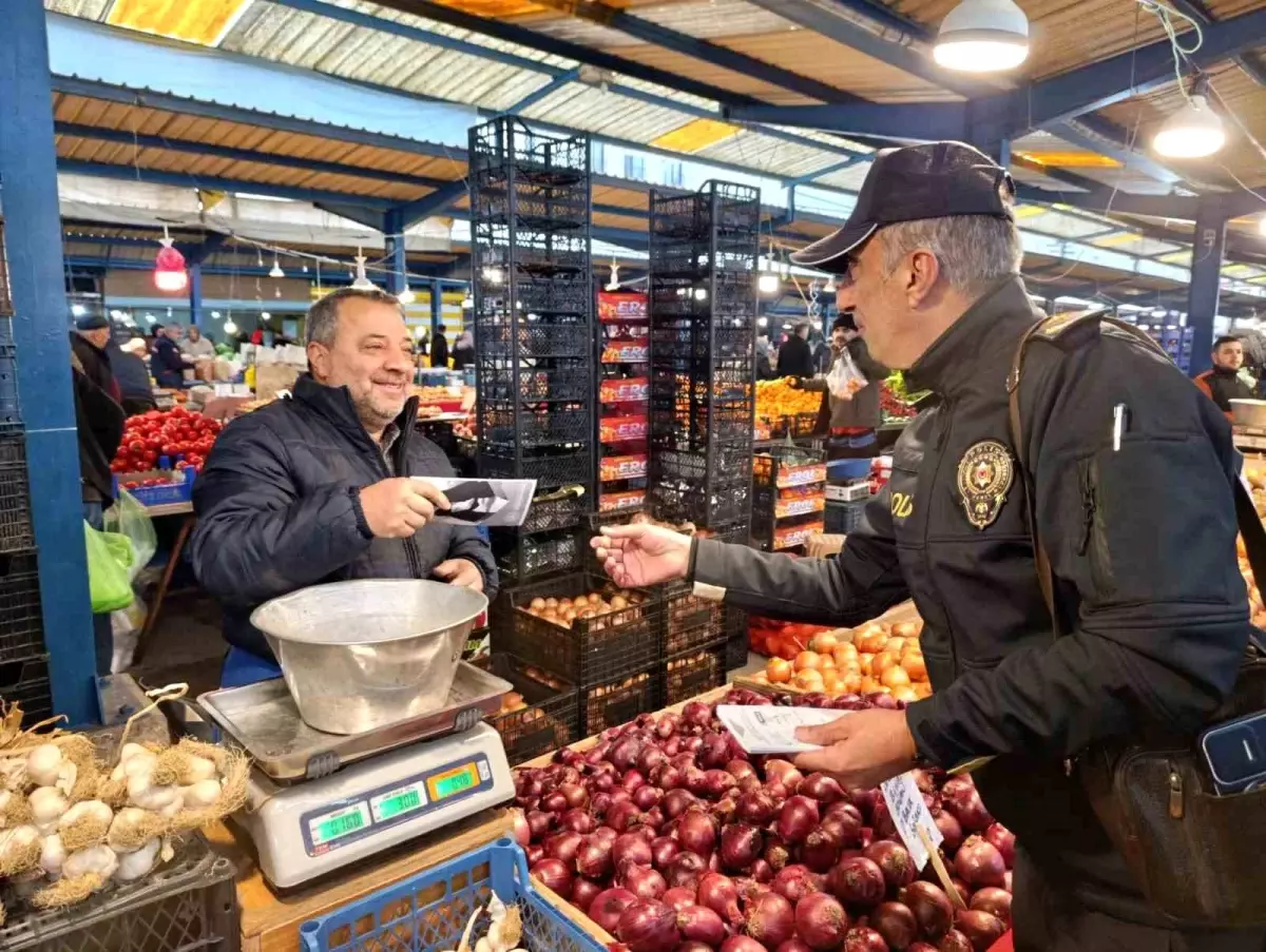 Bilecik'te dolandırıcılığa karşı vatandaşlara bilgilendirme