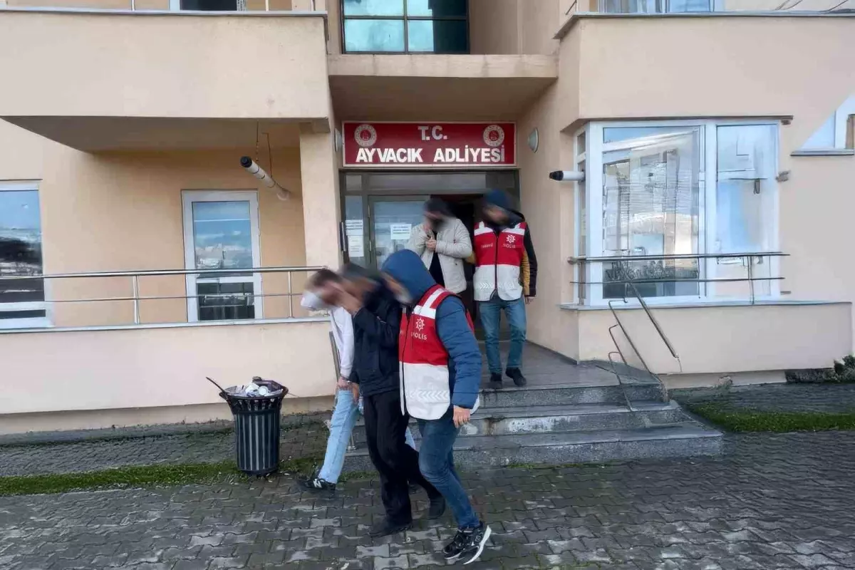 Çanakkale'de 28 kaçak göçmen yakalandı