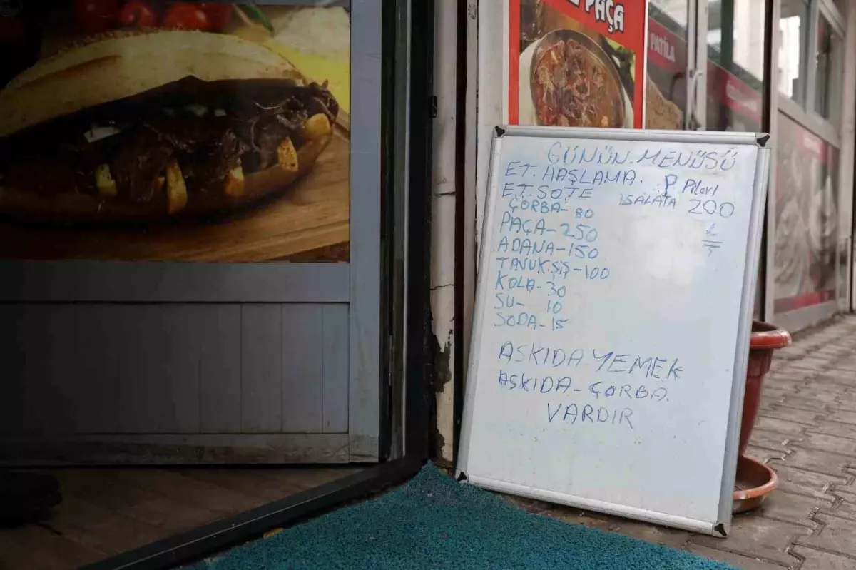 Elazığ'da 'askıda yemek ve çorba' uygulaması yürek ısıttı