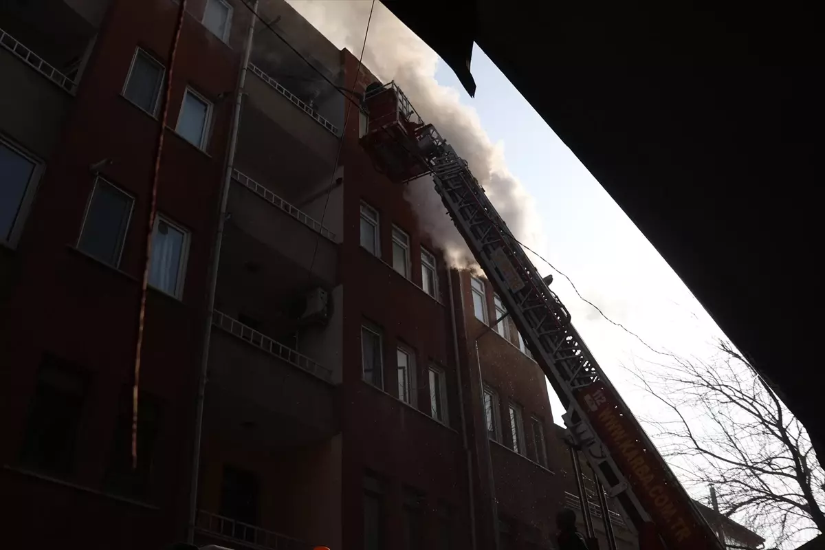 Iğdır'da çıkan yangınlarda 2 ev zarar gördü