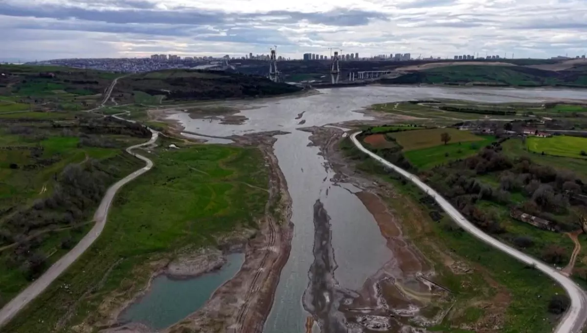 İstanbul'un su kaynaklarında kritik seviye: Sazlıdere Barajı kuruyor