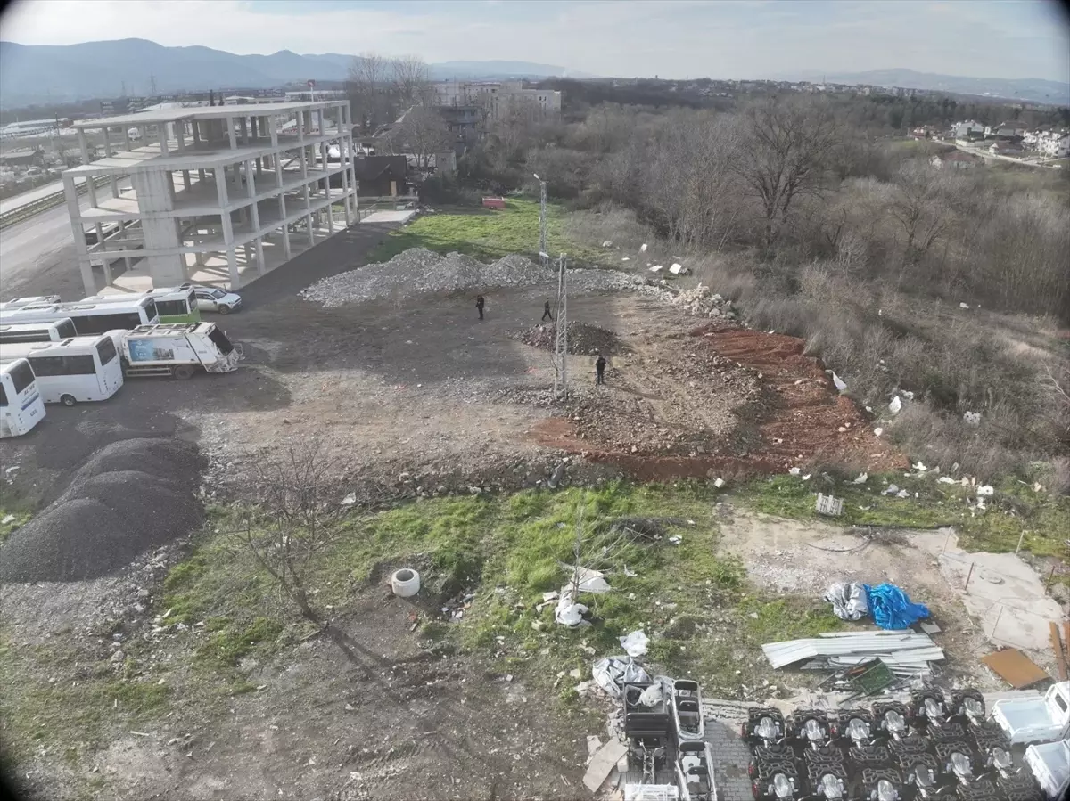 Kocaeli'de hafriyat dökerek çevreyi kirleten firmaya 3 milyon 128 bin 439 lira ceza