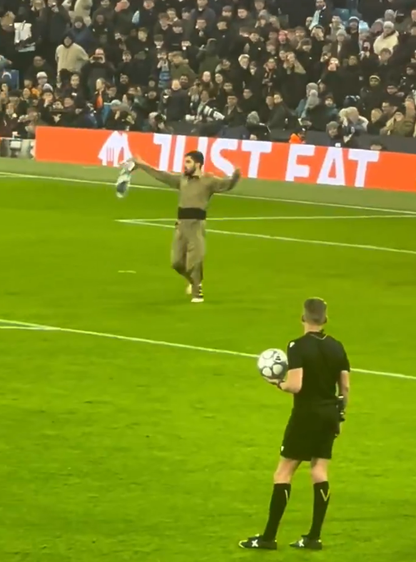 manchester city galatasaray macina damga vuran 19514077 3165 m