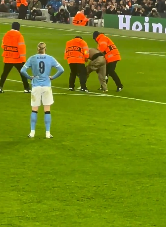 manchester city galatasaray macina damga vuran 19514077 7196 m