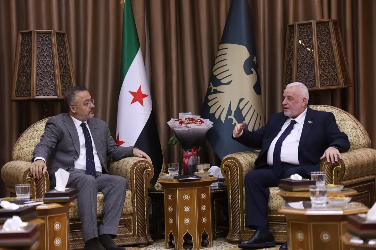 Şam Büyükelçisi Yılmaz, Suriye Vakıflar Bakanı Şükri ile görüştü