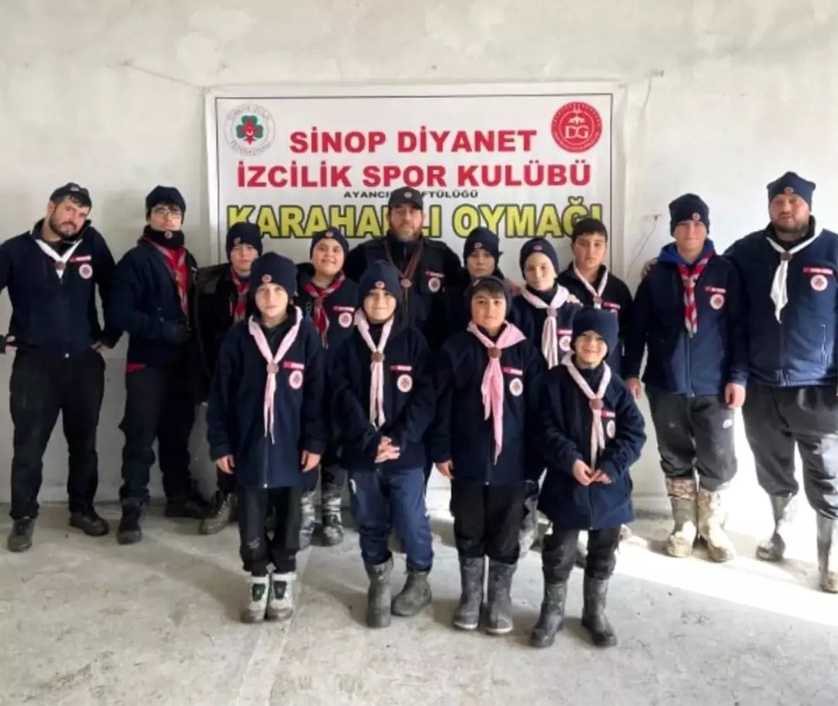 Sinoplu izcilerden zorlu kış kampı