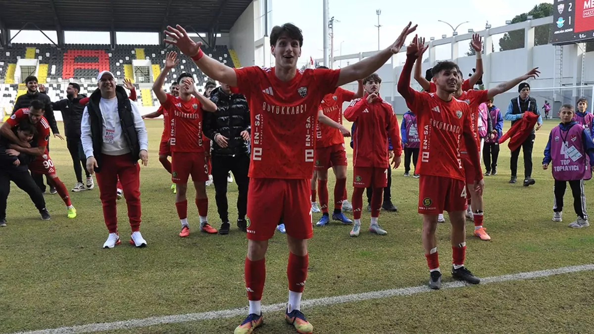 Somaspor evinde ilk kez güldü