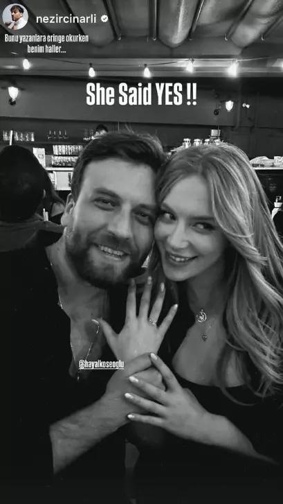 unlu oyuncu careyi pankart acmakta buldu dort 19513801 10 m