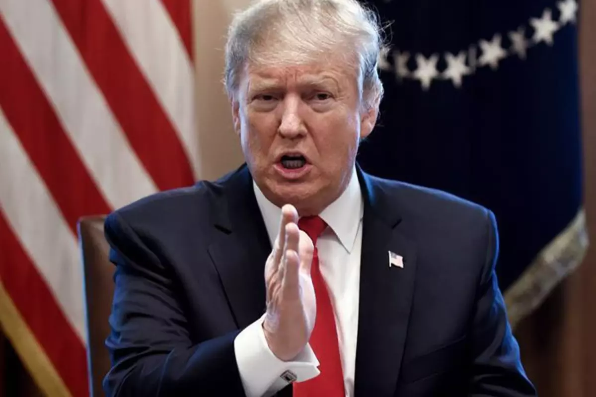 ABD Başkanı Donald Trump: İran'a doğru giden bir filomuz var, anlaşma yapmazlarsa ne olacağını göreceğiz