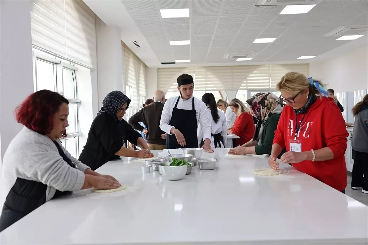 ALKÜ'de 40-60 yaşlarındaki bireyler üniversite deneyimi yaşadı