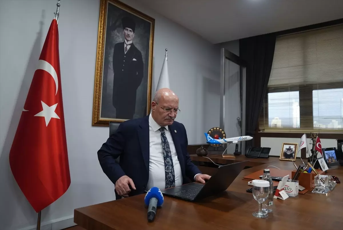 Ankara Ticaret Odası Başkanı Baran, AA'nın "Yılın Kareleri" oylamasına katıldı