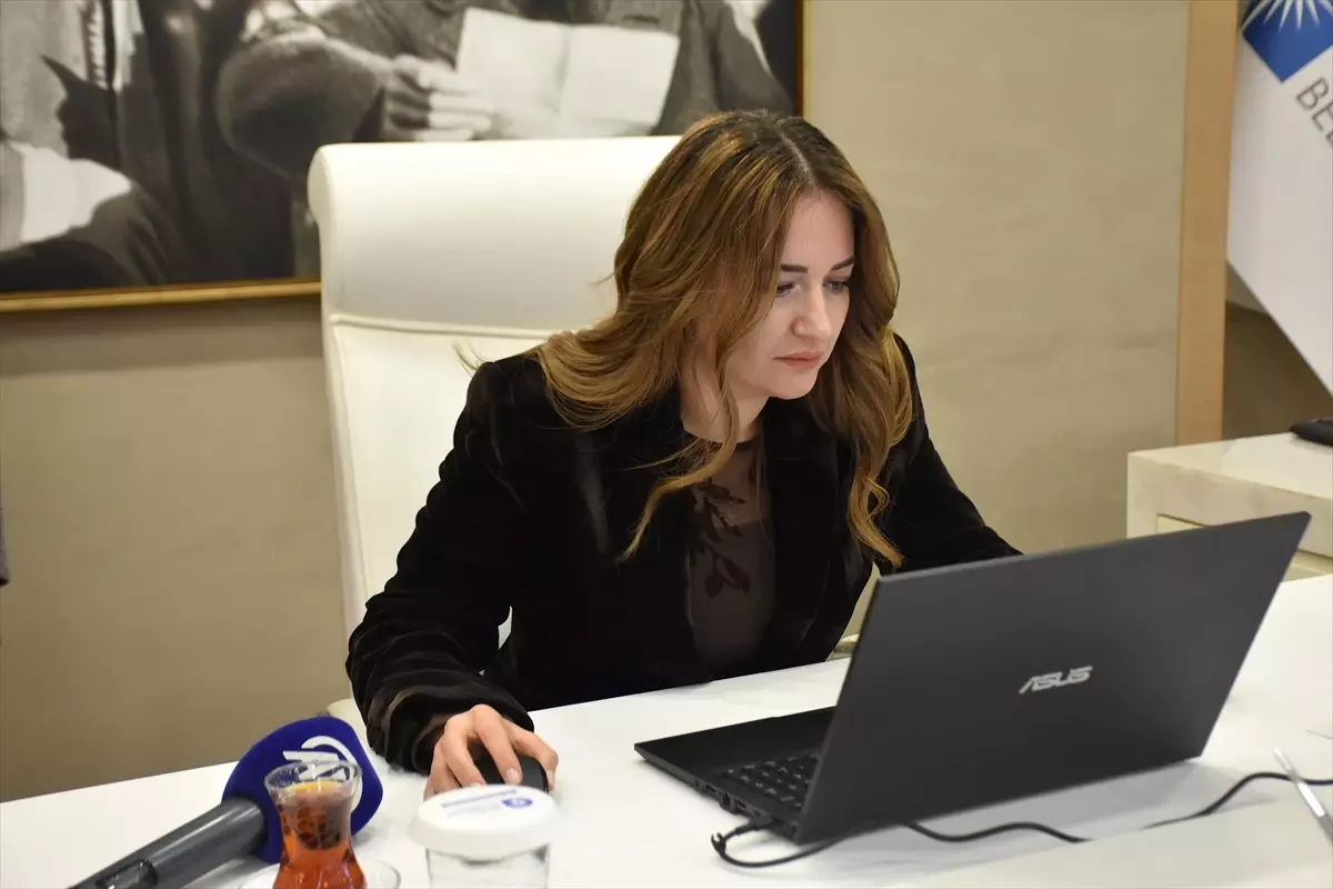 Antalya Büyükşehir Belediye Başkan Vekili Özdemir, AA'nın "Yılın Kareleri" oylamasına katıldı