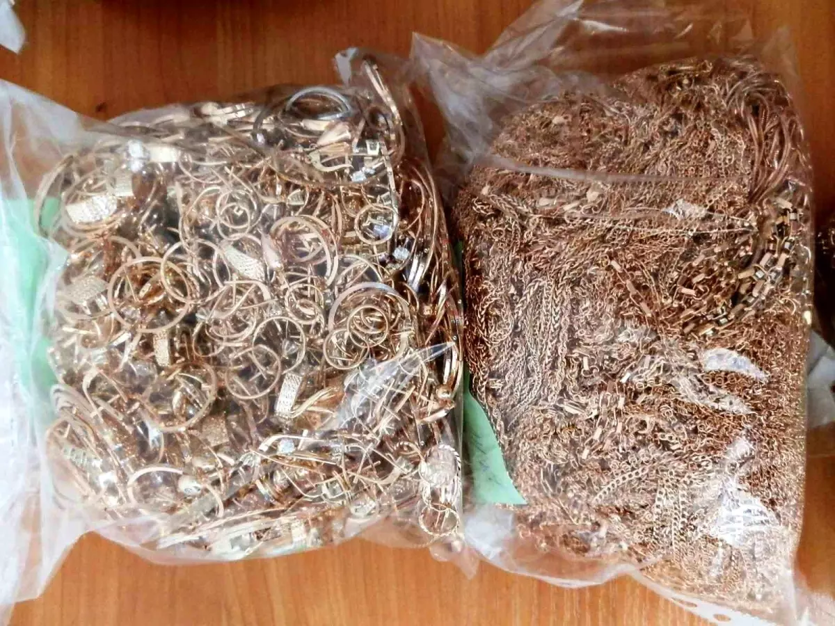 Bulgar gümrüğü, Türk plakalı otobüste 150 bin euro değerinde altın ele geçirdi